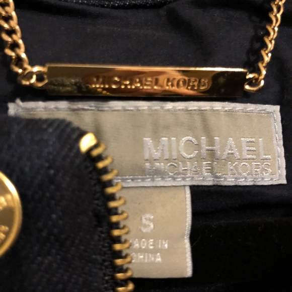 (NWOT) Michael Kors Dark Wash Jean Jacket w/GH - Picture 7 of 7